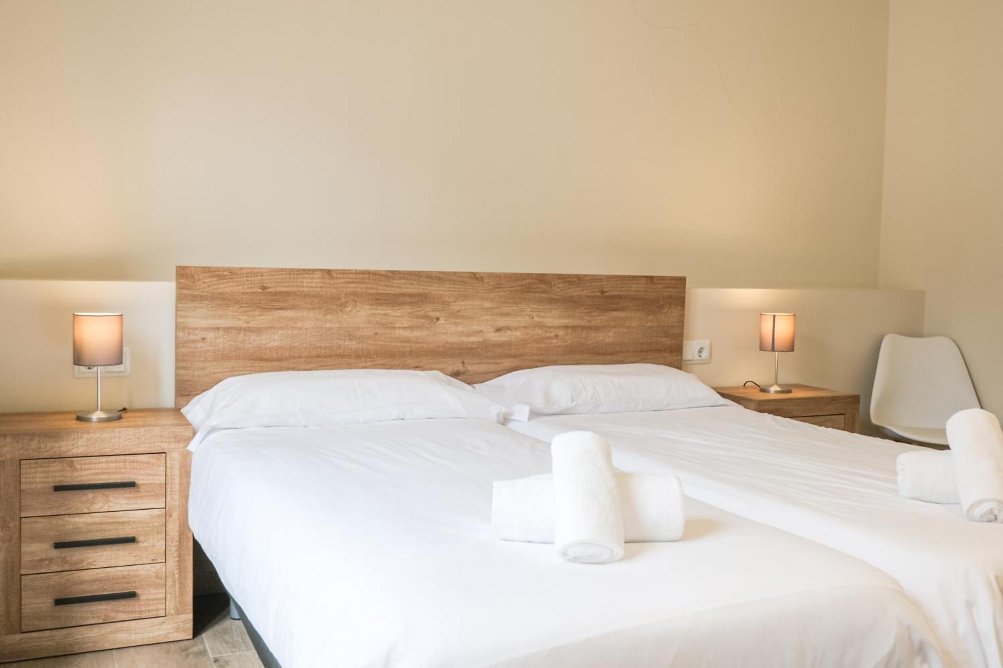Can Cintet 1 Apartamento En La Plaza De Besalú Zewnętrze zdjęcie