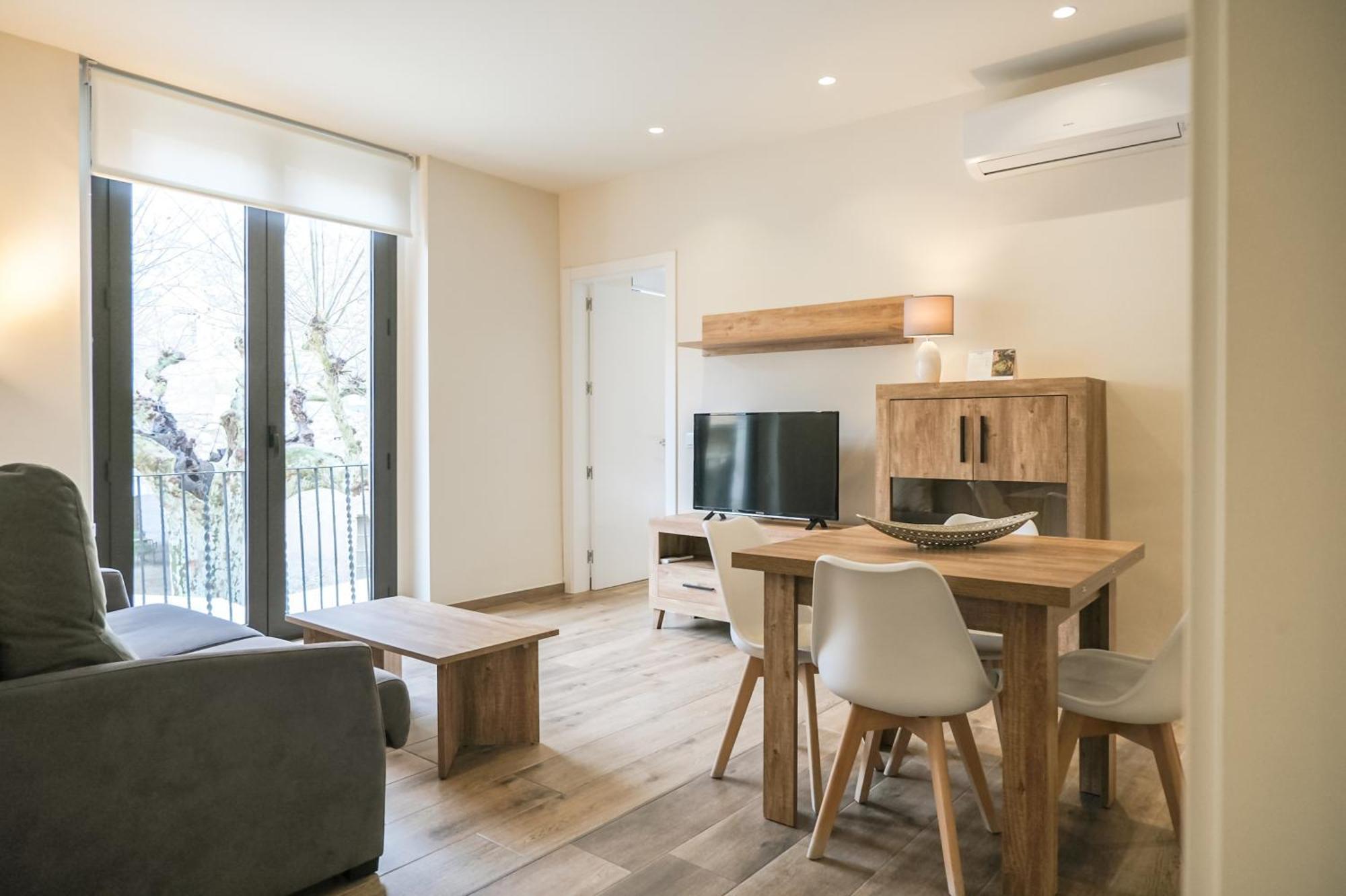 Can Cintet 1 Apartamento En La Plaza De Besalú Zewnętrze zdjęcie